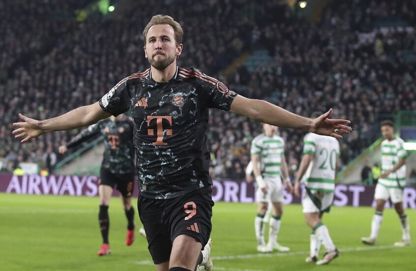 Bayern Munich puts one foot in the Champions League Round of 16